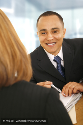 商務(wù)咨詢 企業(yè)持續(xù)成功的關(guān)鍵助推器